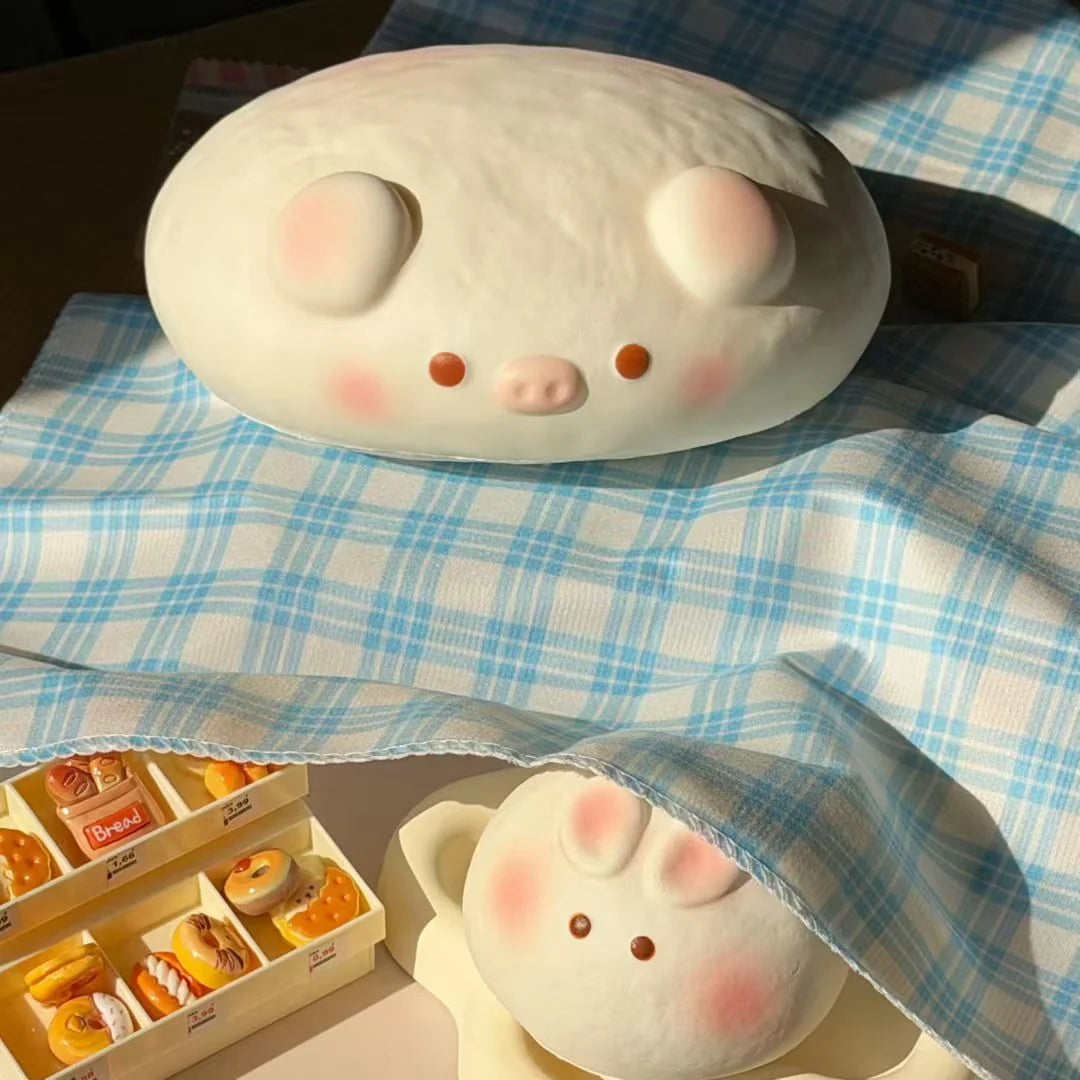 Moozy Little Piggy Squishy